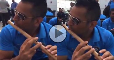 ms dhoni as a flute player