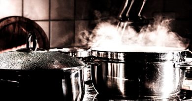 advantages and disadvantages of cooking in pressure cooker