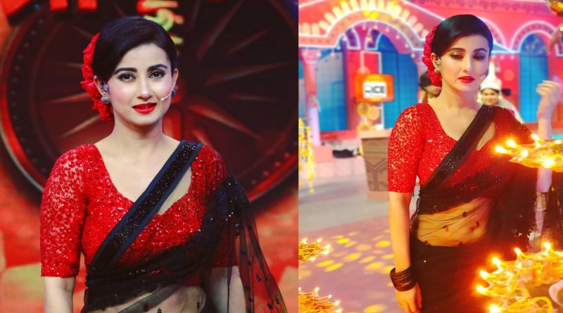 Bengali actress monami Ghosh in a totally new look in Puja saj