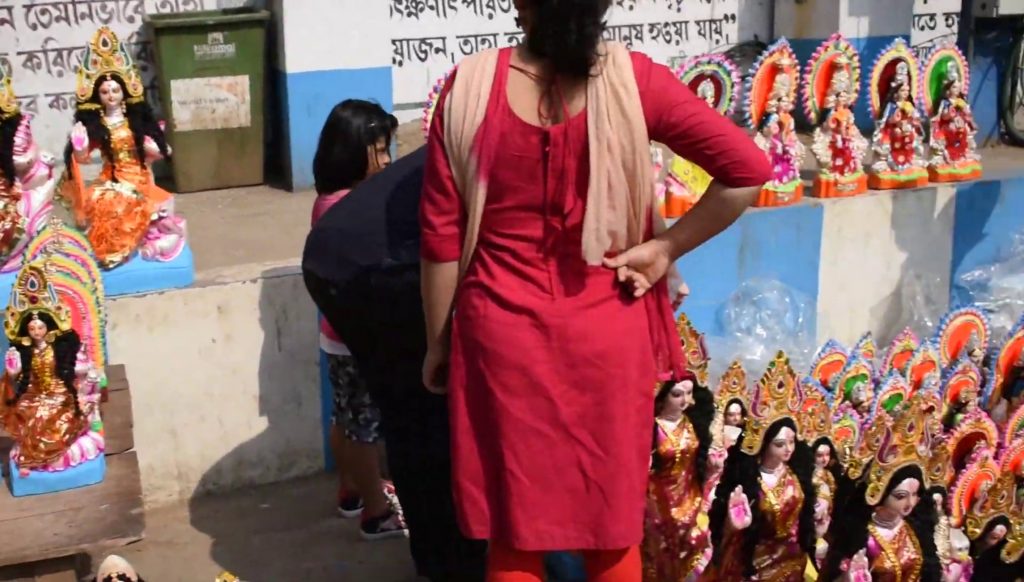 pocket of bengali middle class family empties to worship maa lakshmi