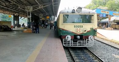 Eastern Railway is facing huge losses due to the closure of train services for a long time