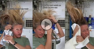 The secret of shampooing astronauts in space revealed