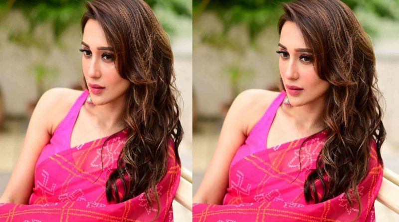 Mimi Chakraborty tells lie to her parents to become an actress