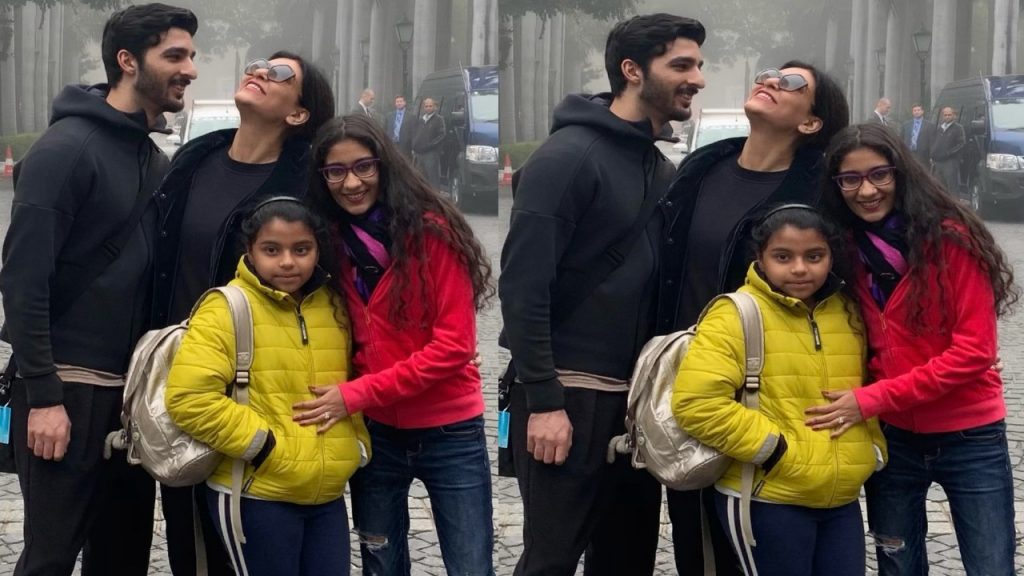 Sushmita Sen with her two daughters Alisah and Renee and her boyfriend Rohman
