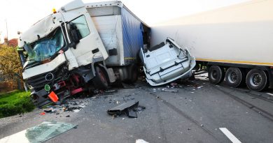 16 labour dies in Jolgaon truck accident