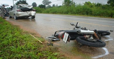 One badly injured in Maa Flyover Parama Island bike accident